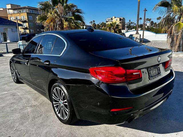 2017 BMW 5 Series 530i