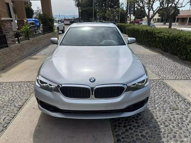 2017 BMW 5 Series 530i