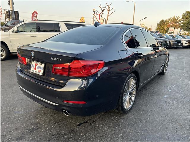 2017 BMW 5 Series 530i