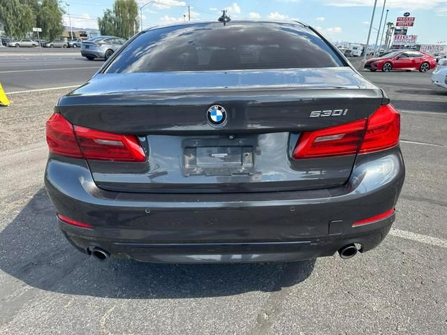 2017 BMW 5 Series 530i