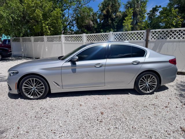 2017 BMW 5 Series 530i