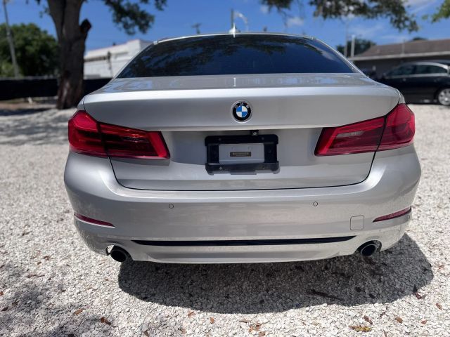2017 BMW 5 Series 530i