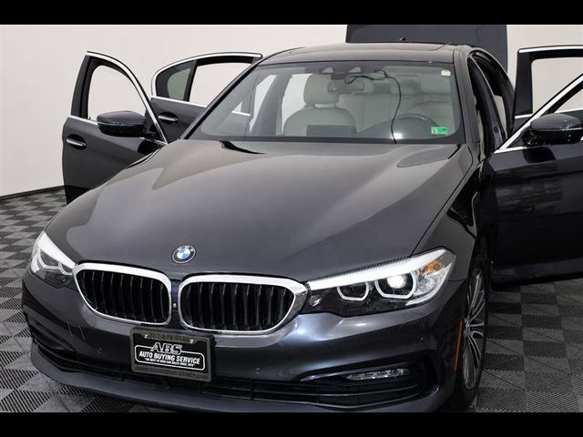 2017 BMW 5 Series 530i xDrive