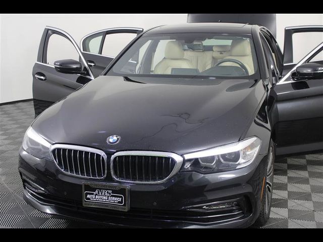 2017 BMW 5 Series 530i xDrive