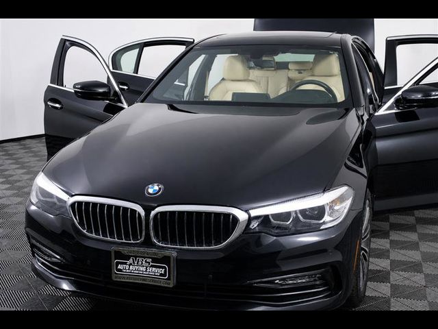 2017 BMW 5 Series 530i xDrive