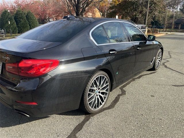 2017 BMW 5 Series 540i