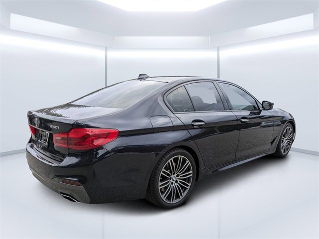 2017 BMW 5 Series 540i