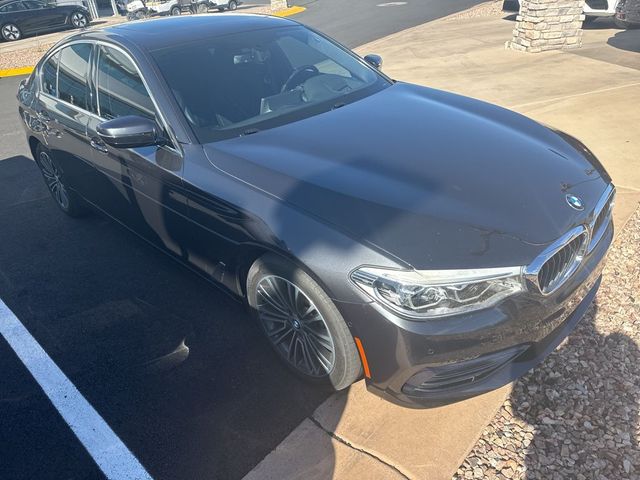 2017 BMW 5 Series 540i