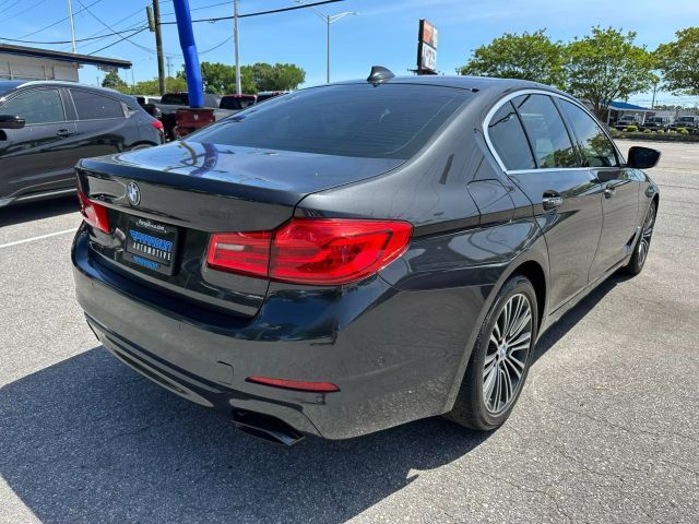2017 BMW 5 Series 540i