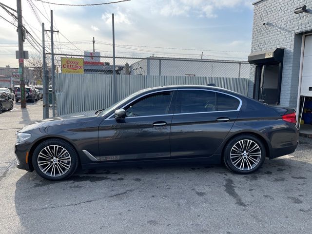 2017 BMW 5 Series 540i xDrive