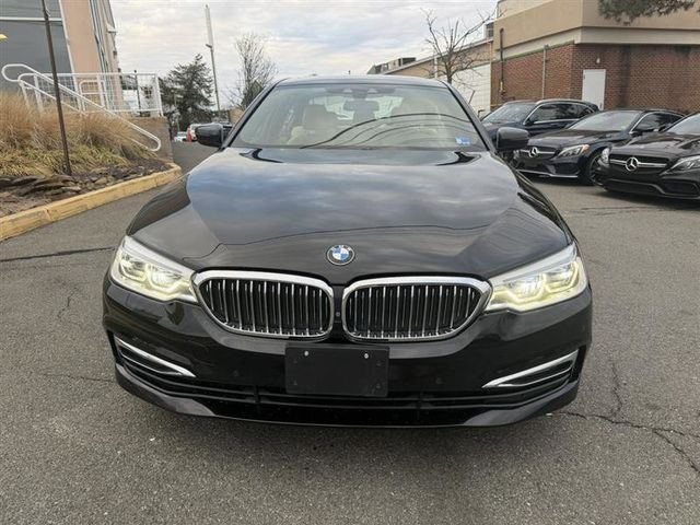 2017 BMW 5 Series 540i xDrive