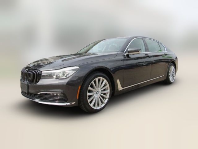 2017 BMW 7 Series 740i