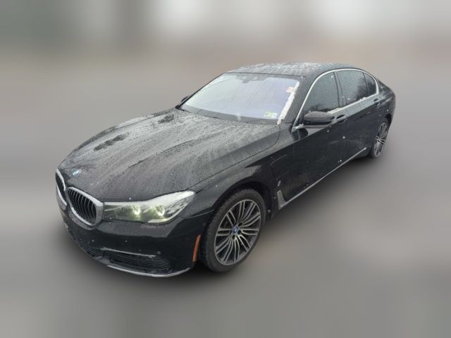 2017 BMW 7 Series 740e xDrive iPerformance