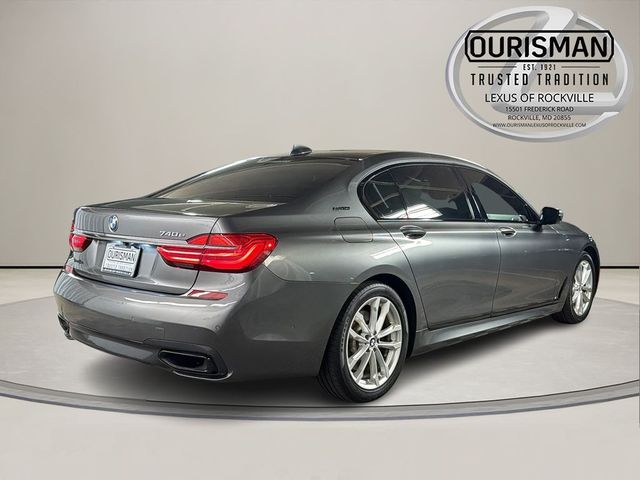 2017 BMW 7 Series 740e xDrive iPerformance