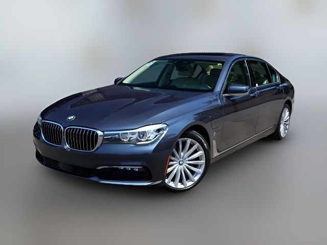 2017 BMW 7 Series 740e xDrive iPerformance