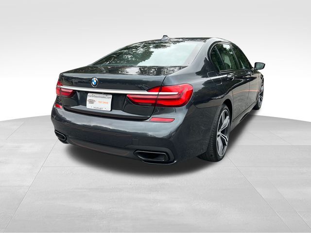 2017 BMW 7 Series 740i