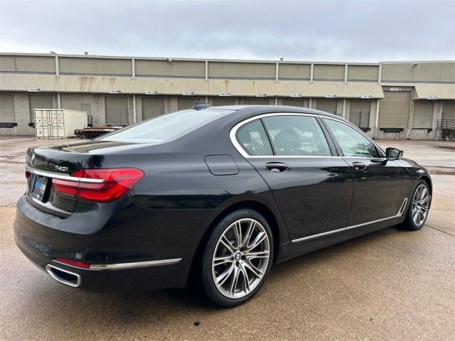 2017 BMW 7 Series 740i