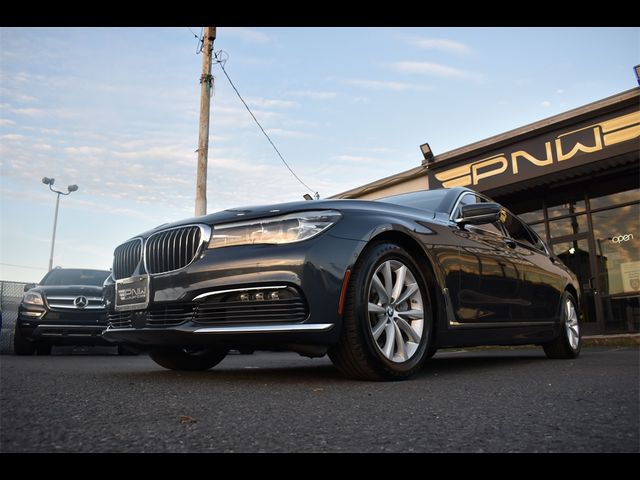 2017 BMW 7 Series 740i