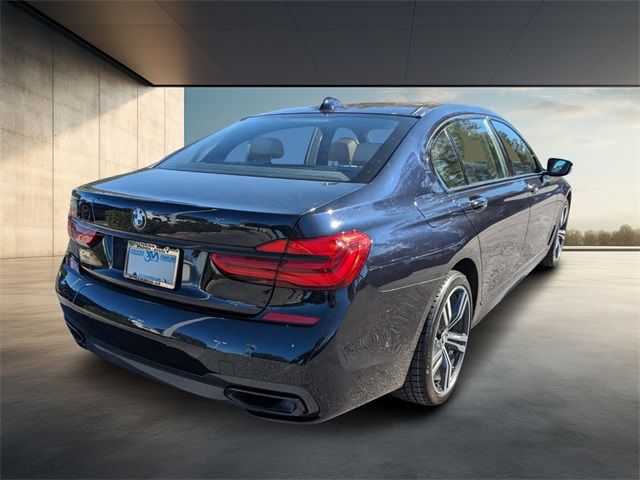 2017 BMW 7 Series 740i