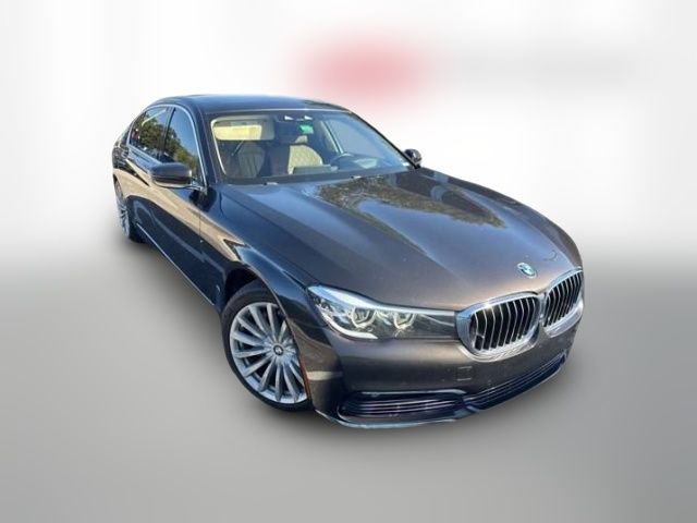 2017 BMW 7 Series 740i