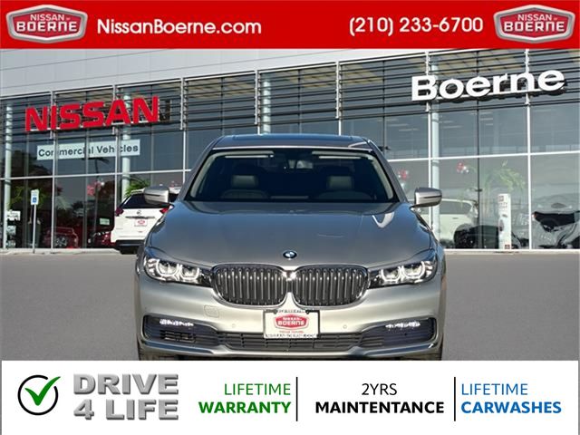 2017 BMW 7 Series 740i