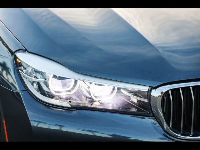 2017 BMW 7 Series 740i