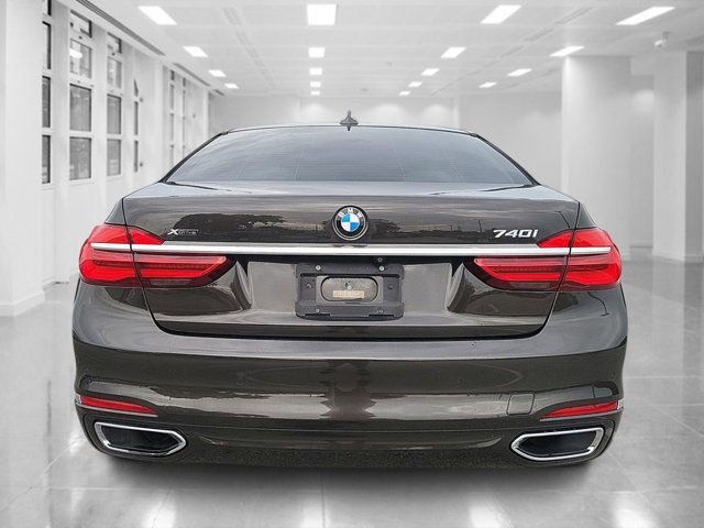 2017 BMW 7 Series 740i xDrive