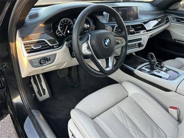 2017 BMW 7 Series 750i