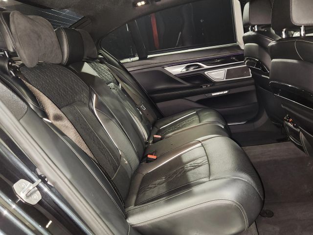 2017 BMW 7 Series 750i xDrive