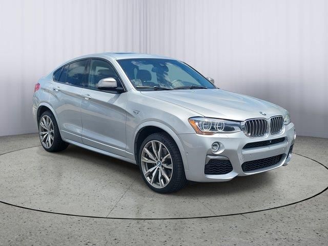 2017 BMW X4 M40i
