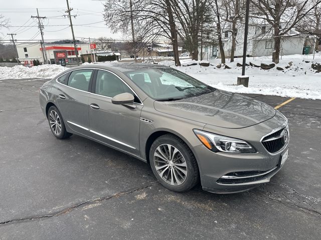 2017 Buick LaCrosse Essence