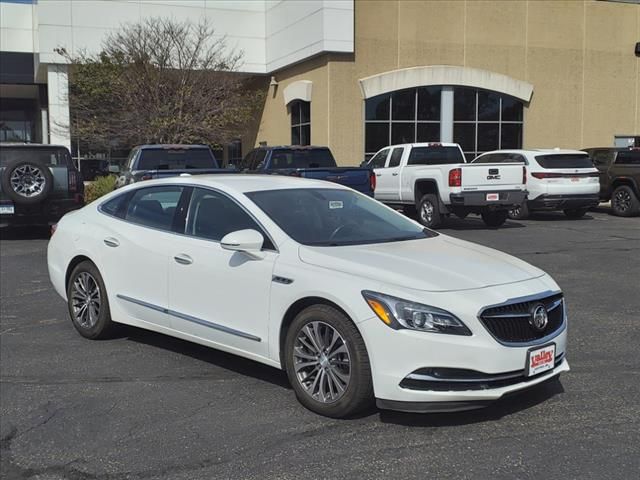 2017 Buick LaCrosse Essence