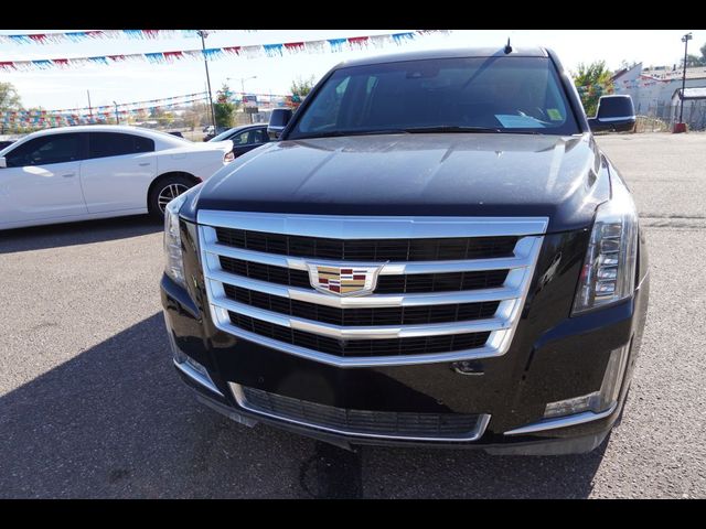 2017 Cadillac Escalade Luxury