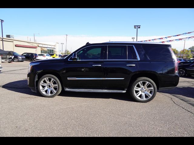 2017 Cadillac Escalade Luxury