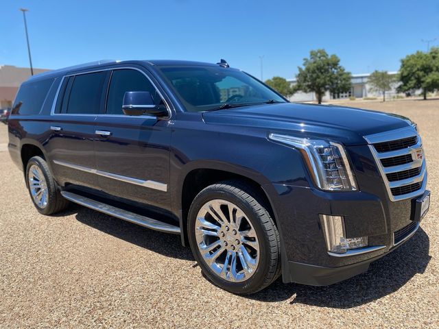 2017 Cadillac Escalade ESV Luxury