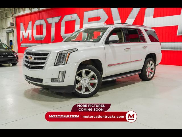 2017 Cadillac Escalade Luxury