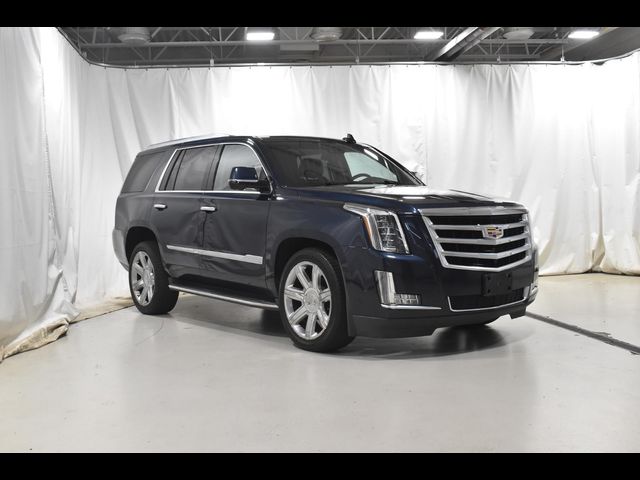 2017 Cadillac Escalade Luxury