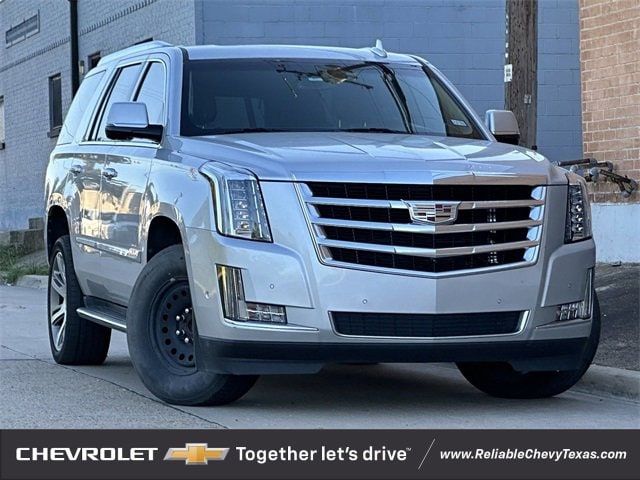 2017 Cadillac Escalade Luxury