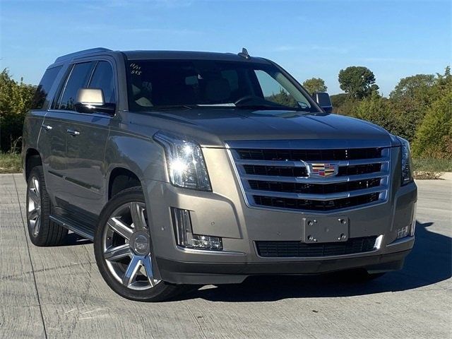 2017 Cadillac Escalade Luxury