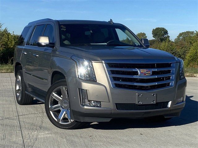 2017 Cadillac Escalade Luxury