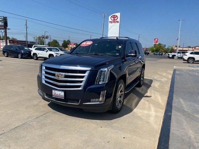 2017 Cadillac Escalade Luxury