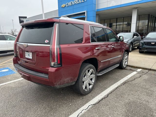 2017 Cadillac Escalade Luxury