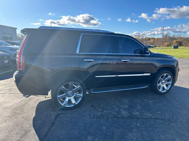 2017 Cadillac Escalade Luxury