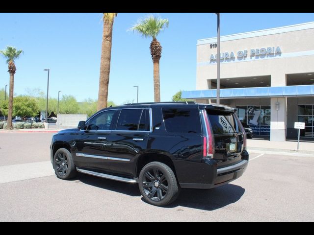 2017 Cadillac Escalade Luxury