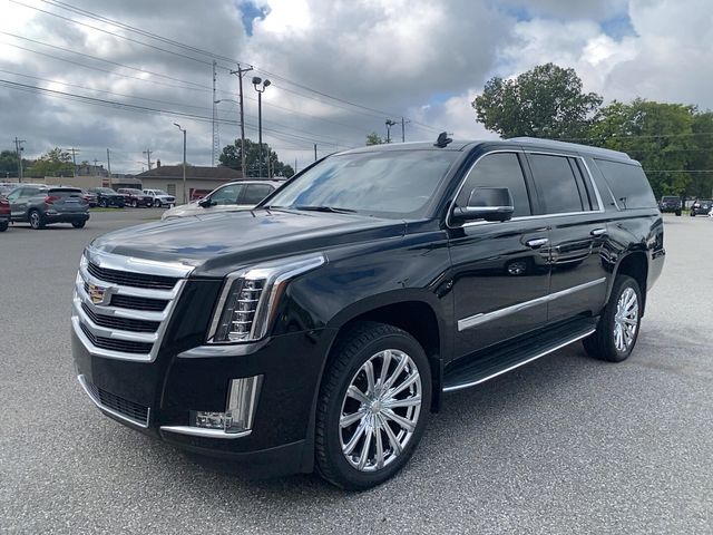 2017 Cadillac Escalade ESV Luxury