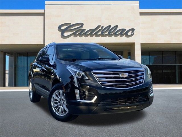 2017 Cadillac XT5 Base