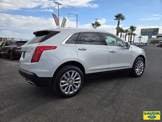 2017 Cadillac XT5 Platinum