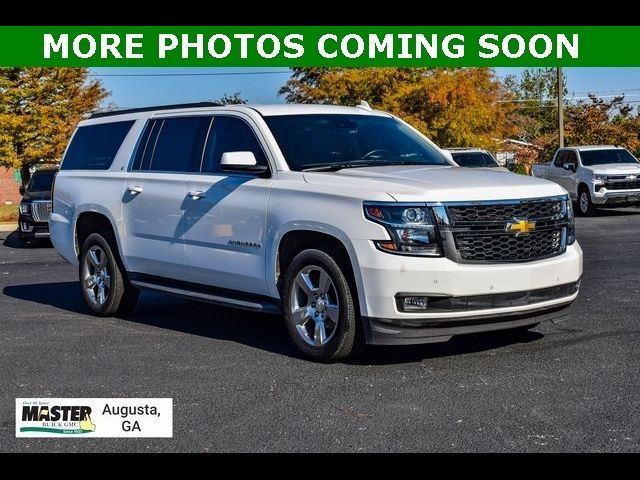 2017 Chevrolet Suburban LT