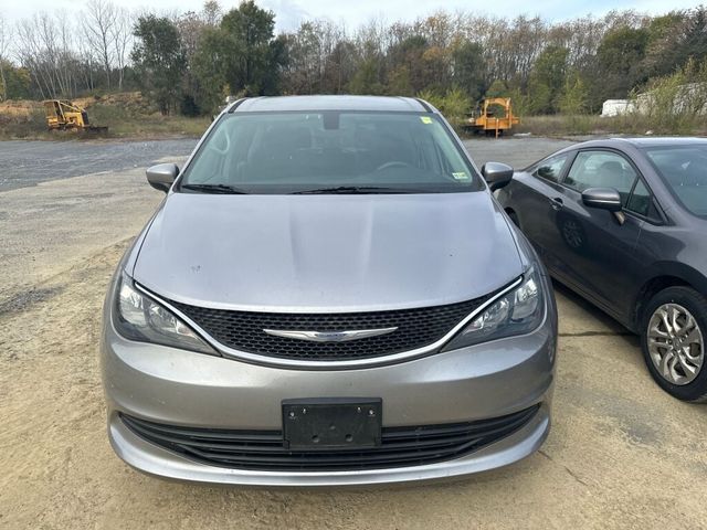 2017 Chrysler Pacifica LX