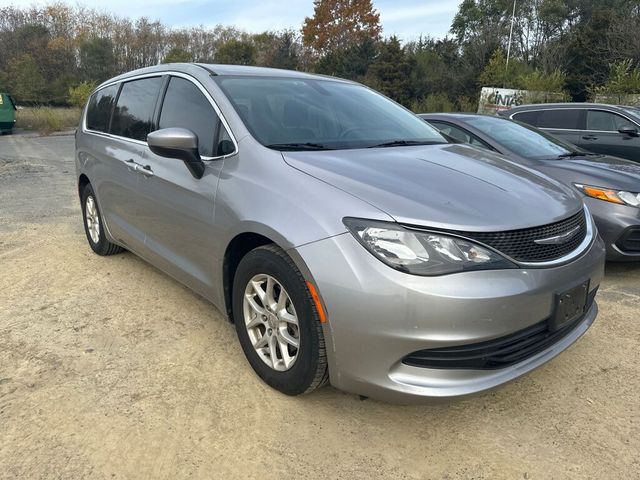 2017 Chrysler Pacifica LX